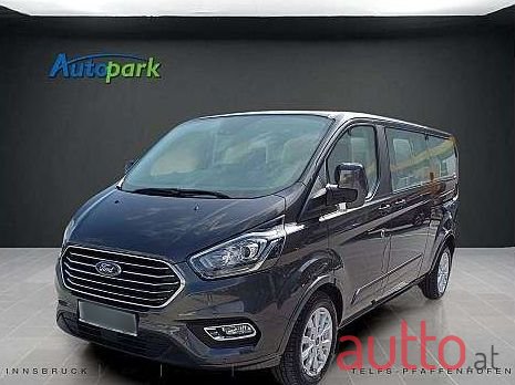 2023' Ford Tourneo photo #1