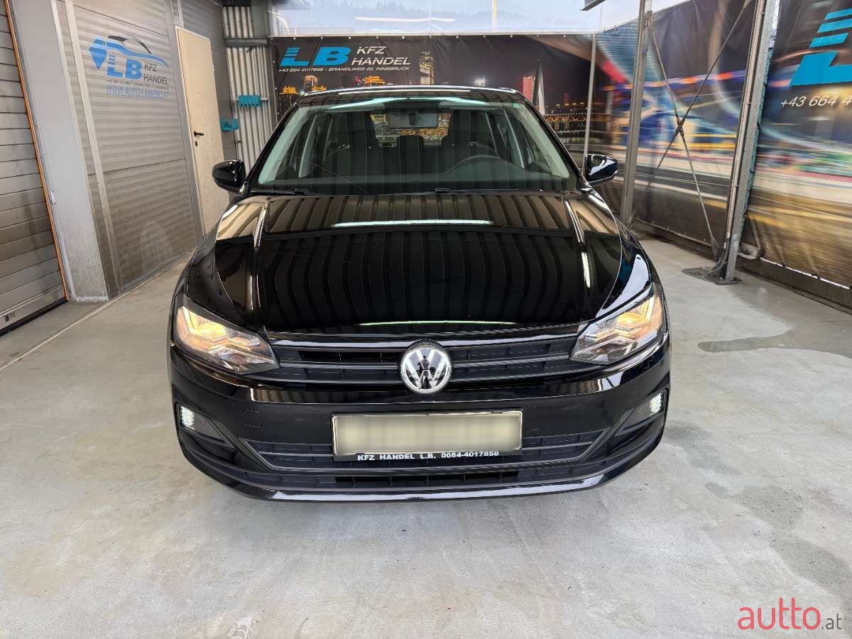 2019' Volkswagen Polo photo #3