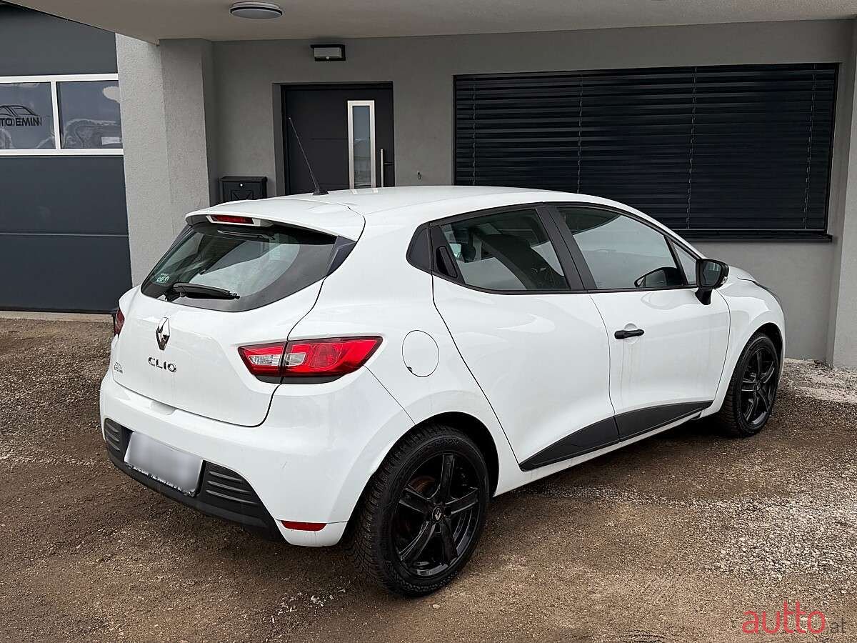 2017' Renault Clio photo #5