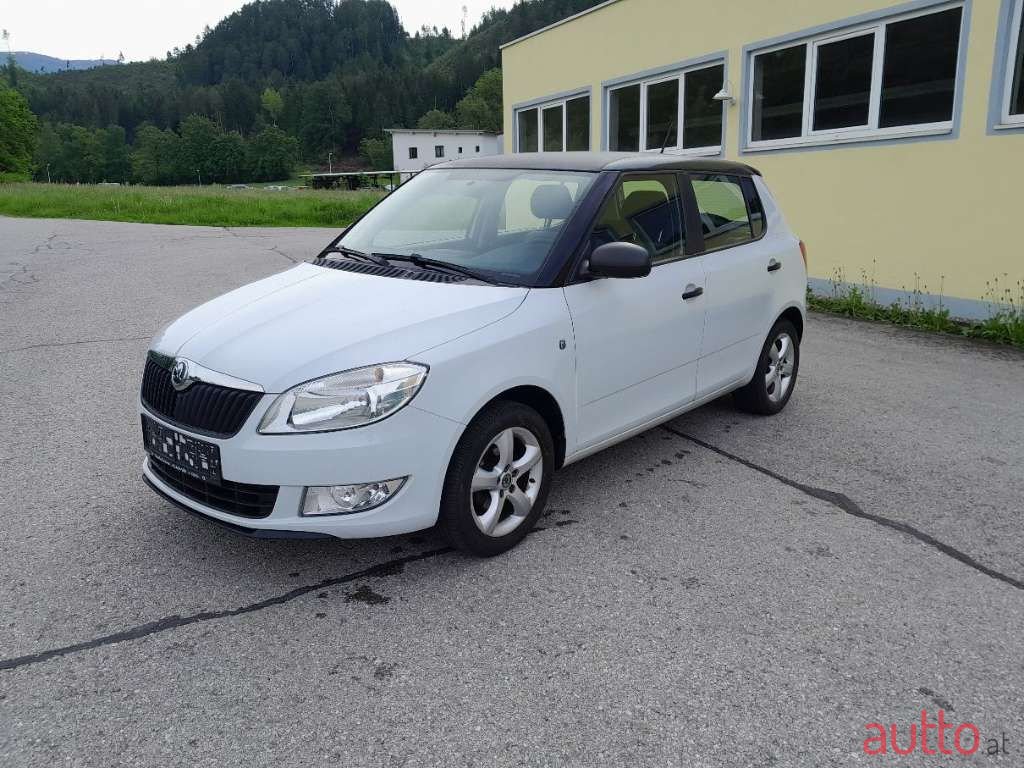2014' Skoda Fabia photo #1