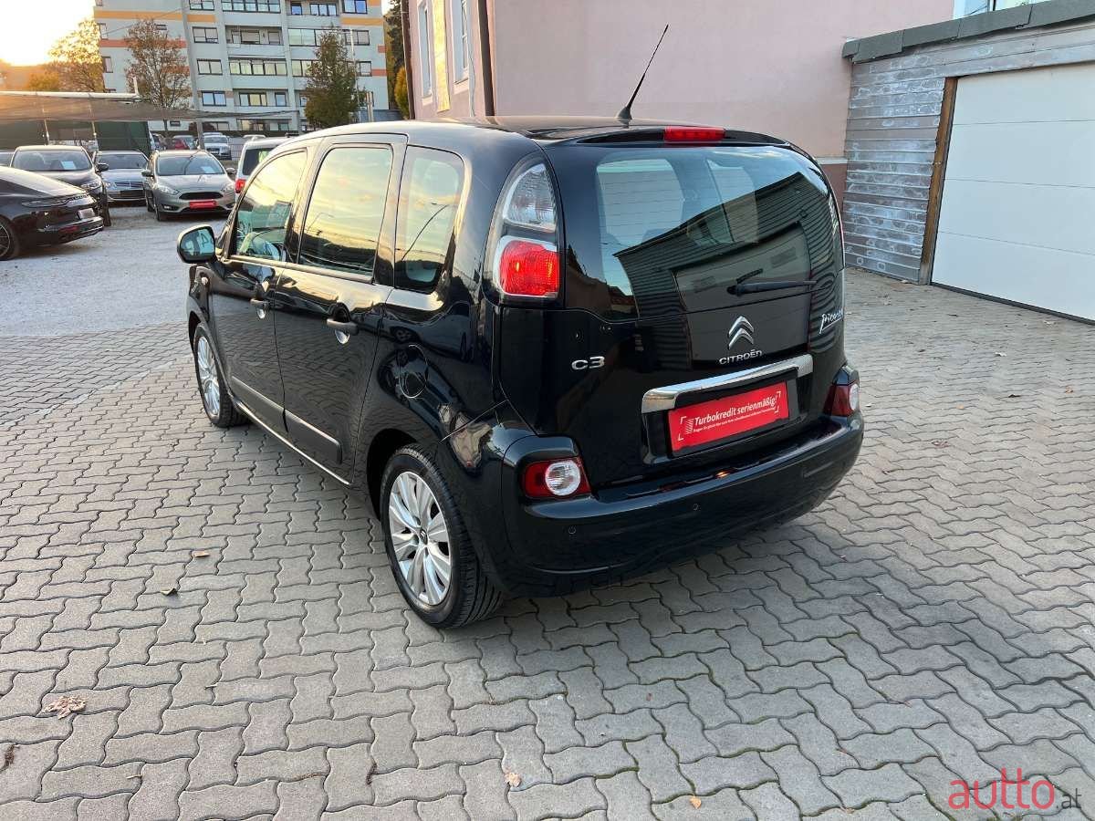 2015' Citroen C3 Picasso photo #3