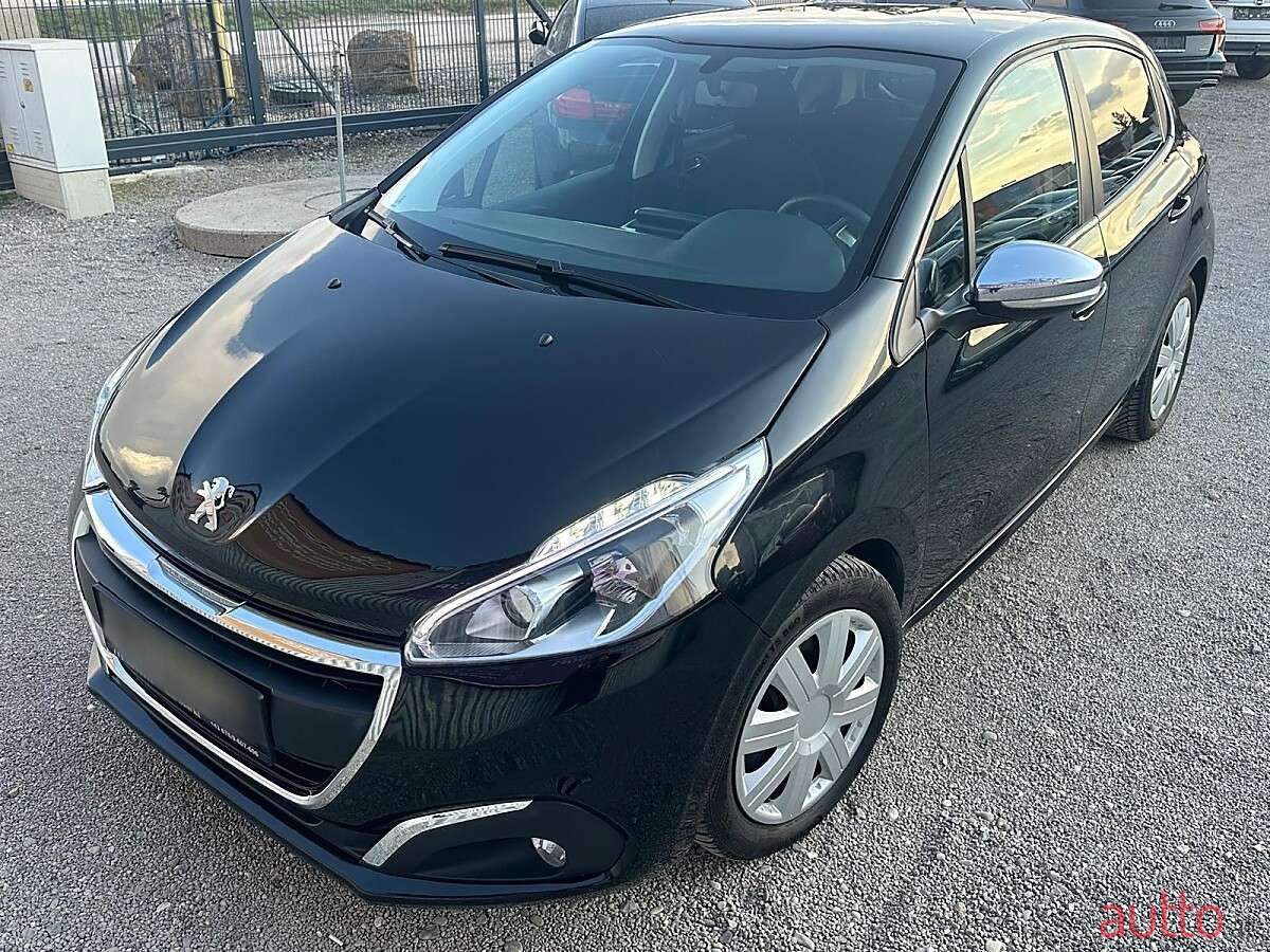 2018' Peugeot 208 photo #4