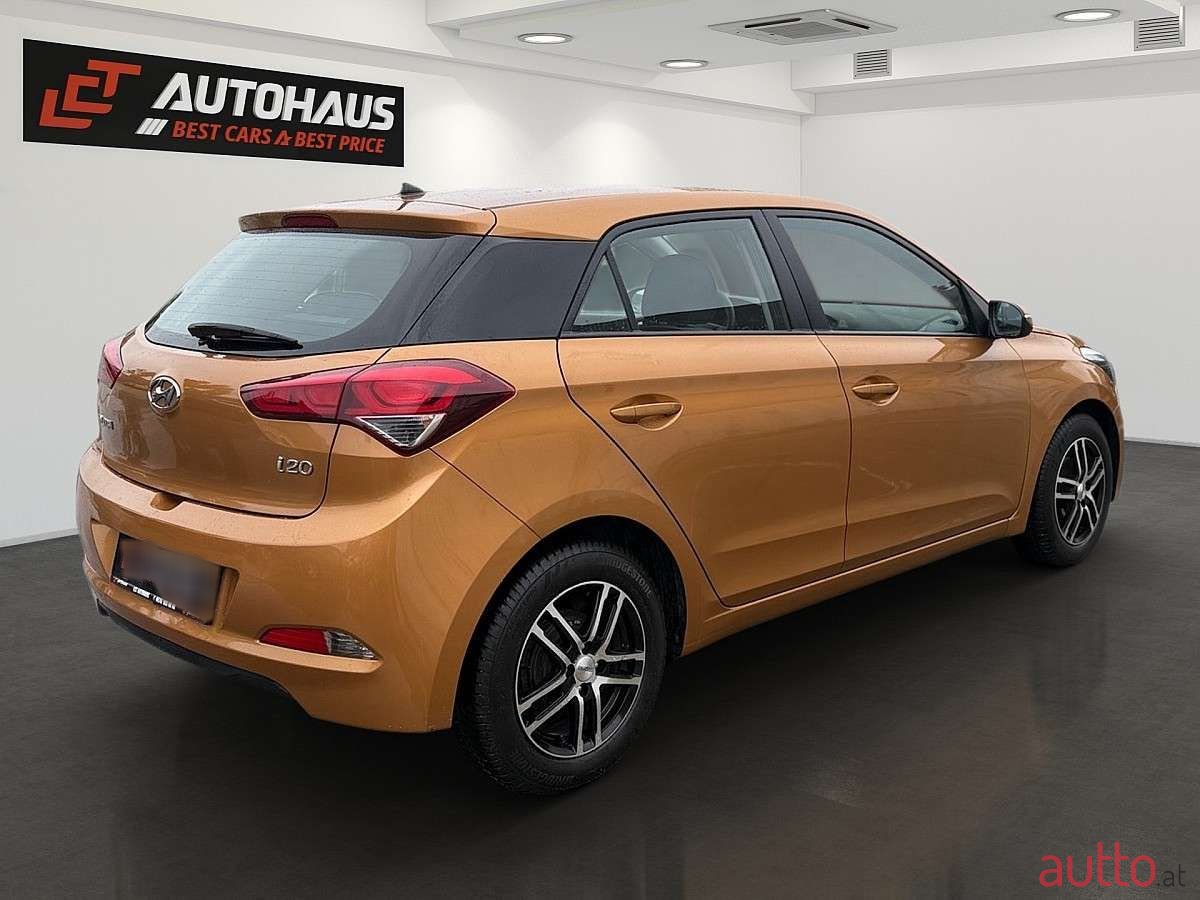 2015' Hyundai i20 photo #6