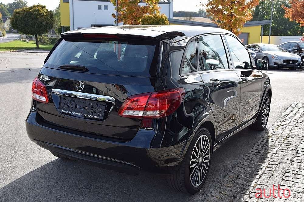 2016' Mercedes-Benz B-Klasse photo #3