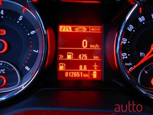 2018' Opel Adam photo #6