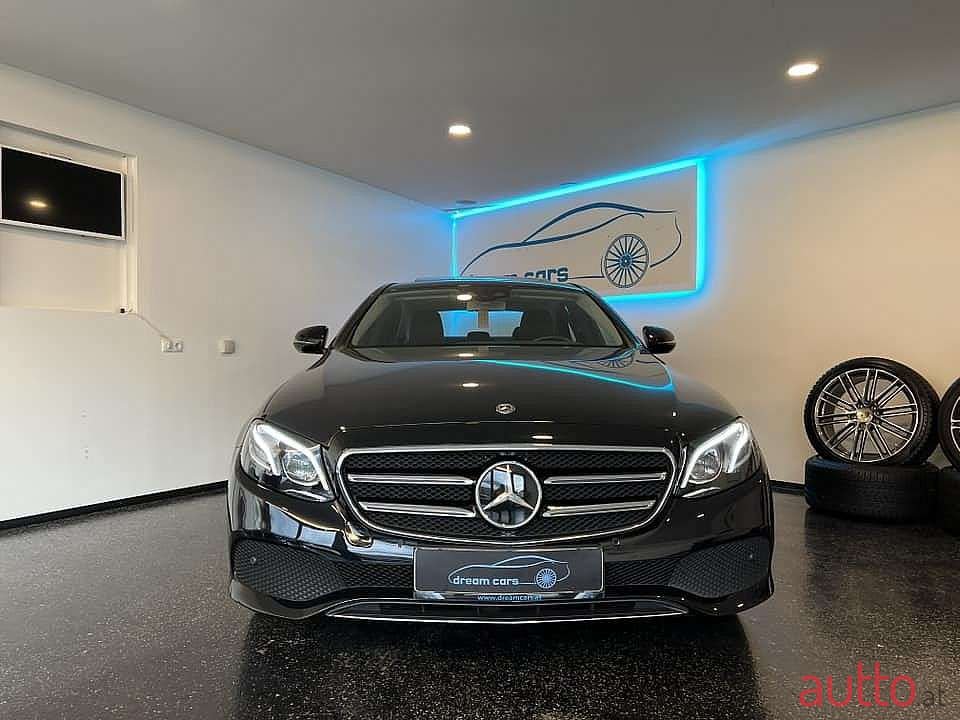 2018' Mercedes-Benz E-Klasse photo #3