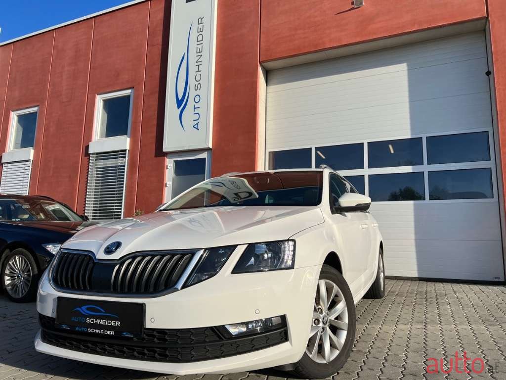 2018' Skoda Octavia photo #2