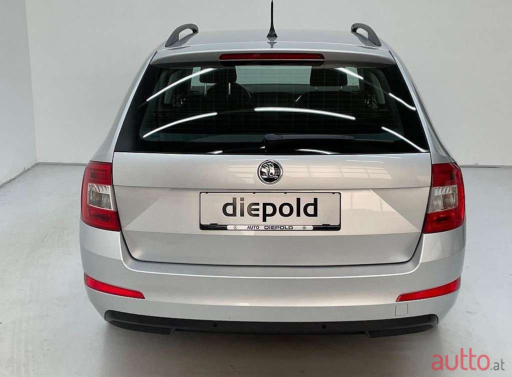 2018' Skoda Octavia photo #4