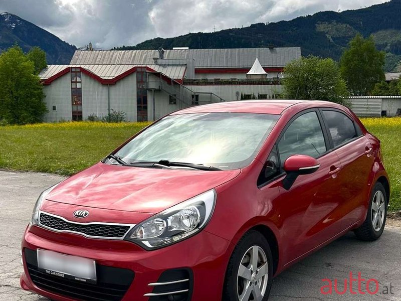 2016' Kia Rio photo #1