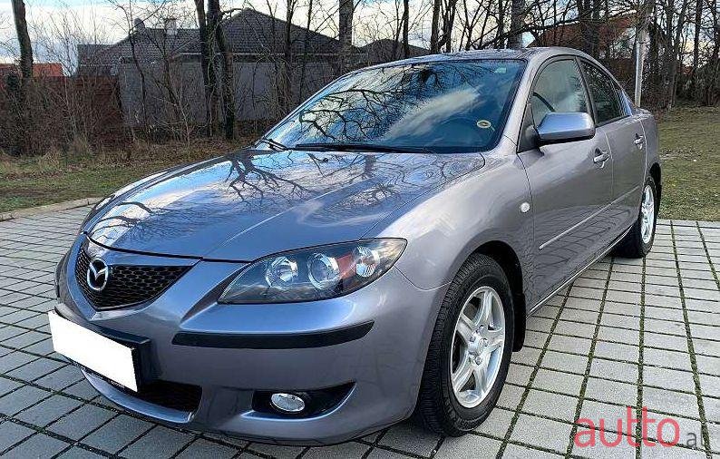 2004' Mazda Mazda3 photo #3