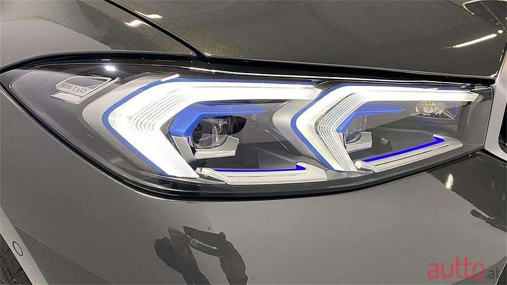 2022' BMW 3Er-Reihe photo #4