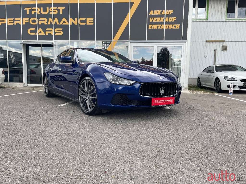 2014' Maserati Ghibli photo #1