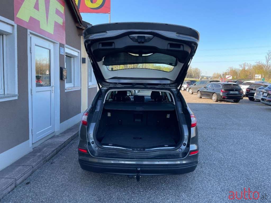 2018' Ford Mondeo photo #6