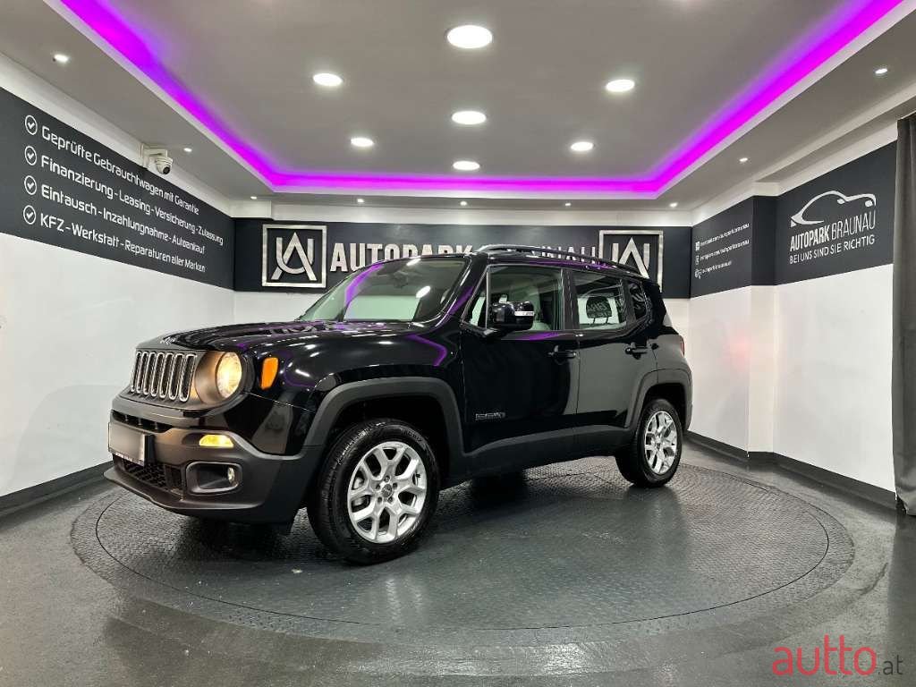 2016' Jeep Renegade photo #2