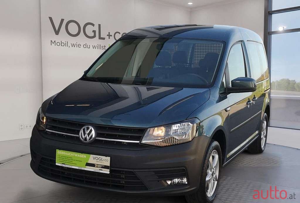 2015' Volkswagen Caddy photo #1