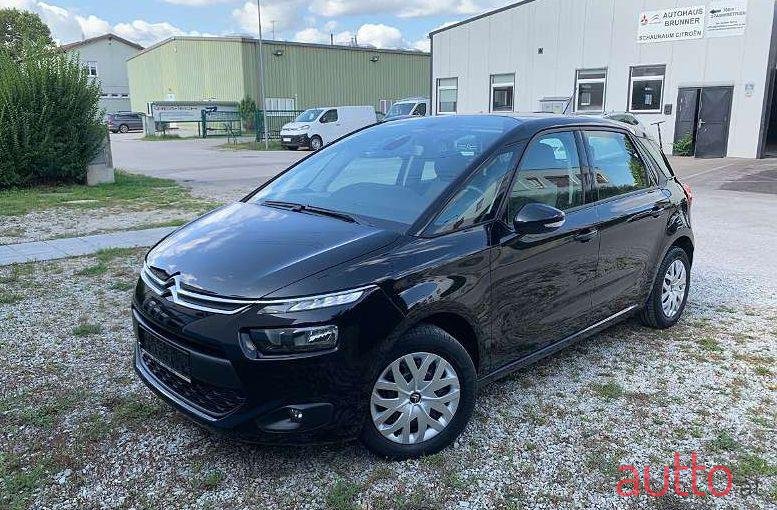 2016' Citroen C4 Picasso photo #1