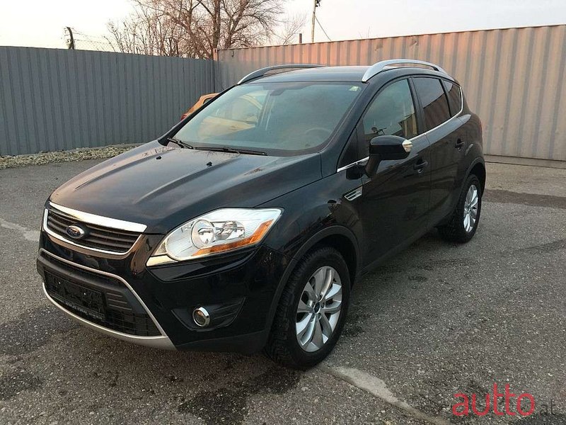 2011' Ford Kuga photo #3