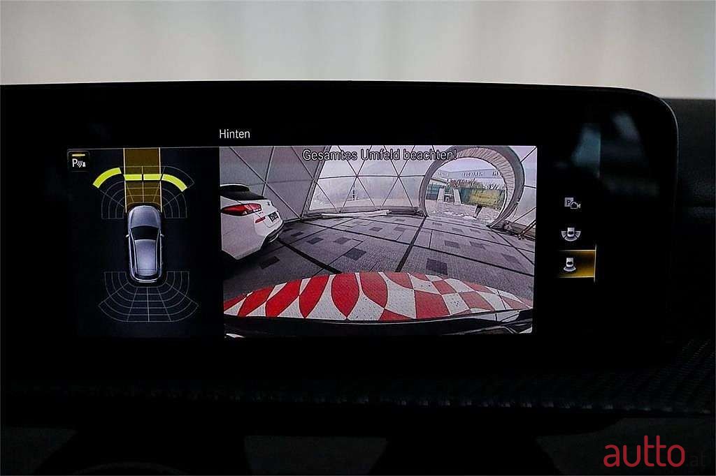 2021' Mercedes-Benz A-Klasse photo #6