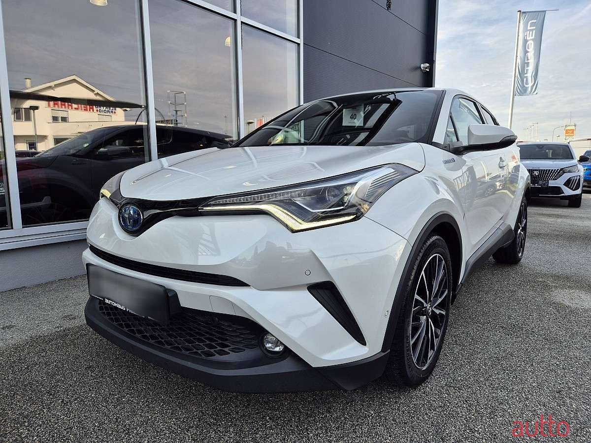 2017' Toyota C-HR photo #1