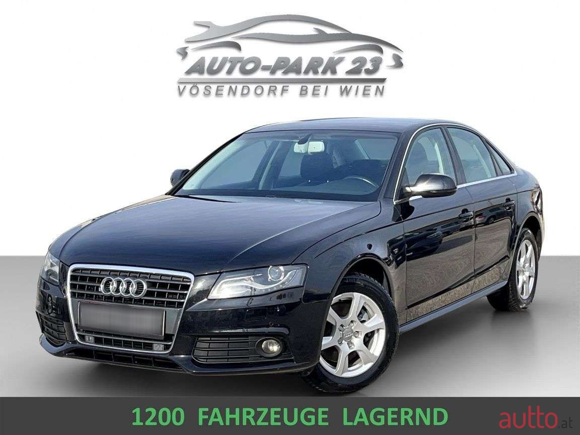 2012' Audi A4 photo #1