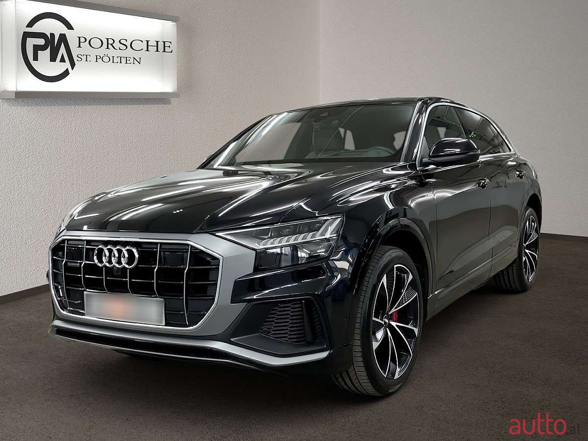 2019' Audi Q8 photo #1