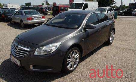 2009' Opel Insignia photo #2