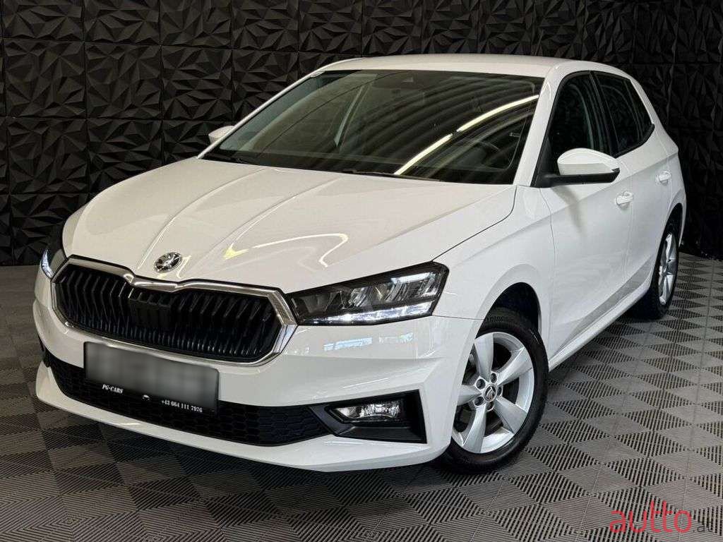 2022' Skoda Fabia photo #2