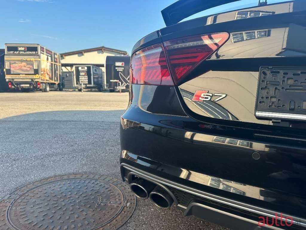 2016' Audi A7 photo #6