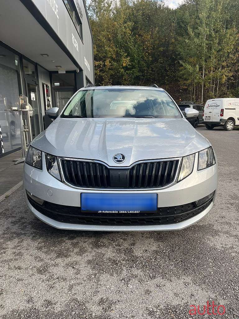 2019' Skoda Octavia photo #3