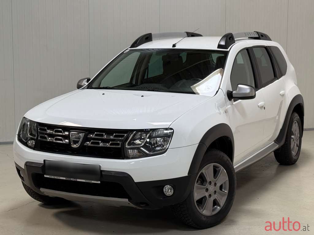2014' Dacia Duster photo #2