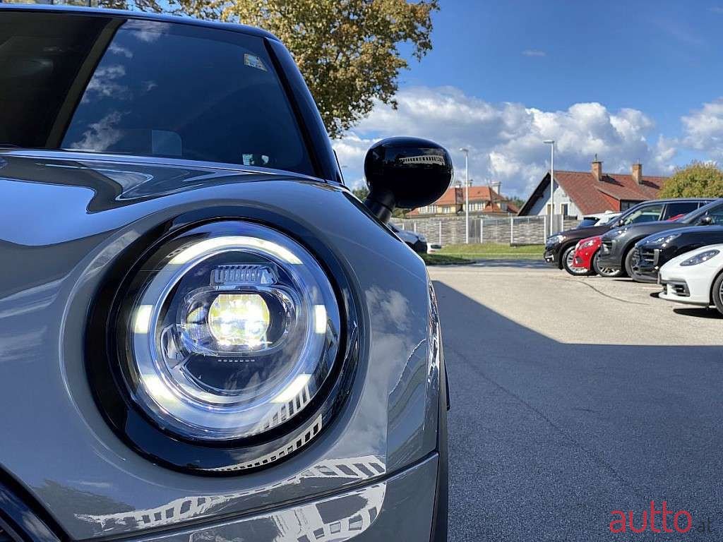 2019' MINI Clubman photo #4