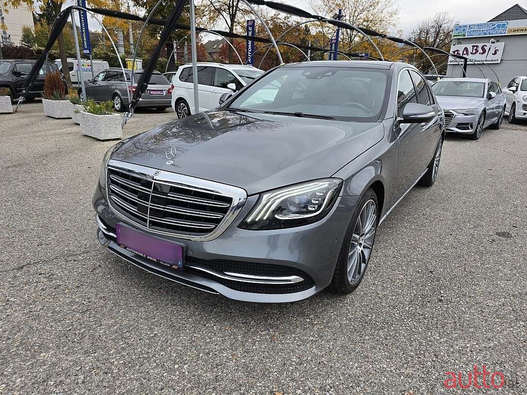 2019' Mercedes-Benz S-Klasse photo #1
