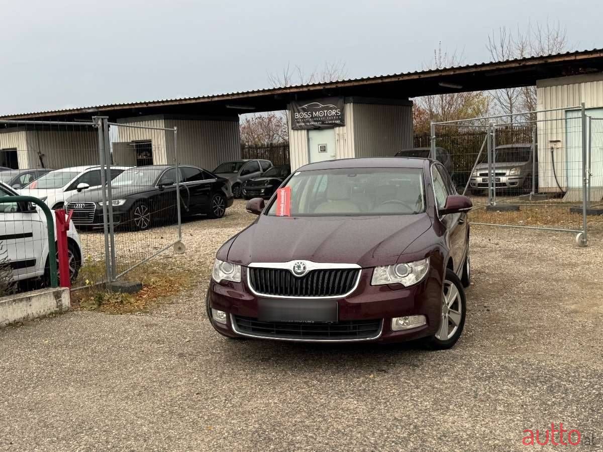 2009' Skoda Superb photo #1