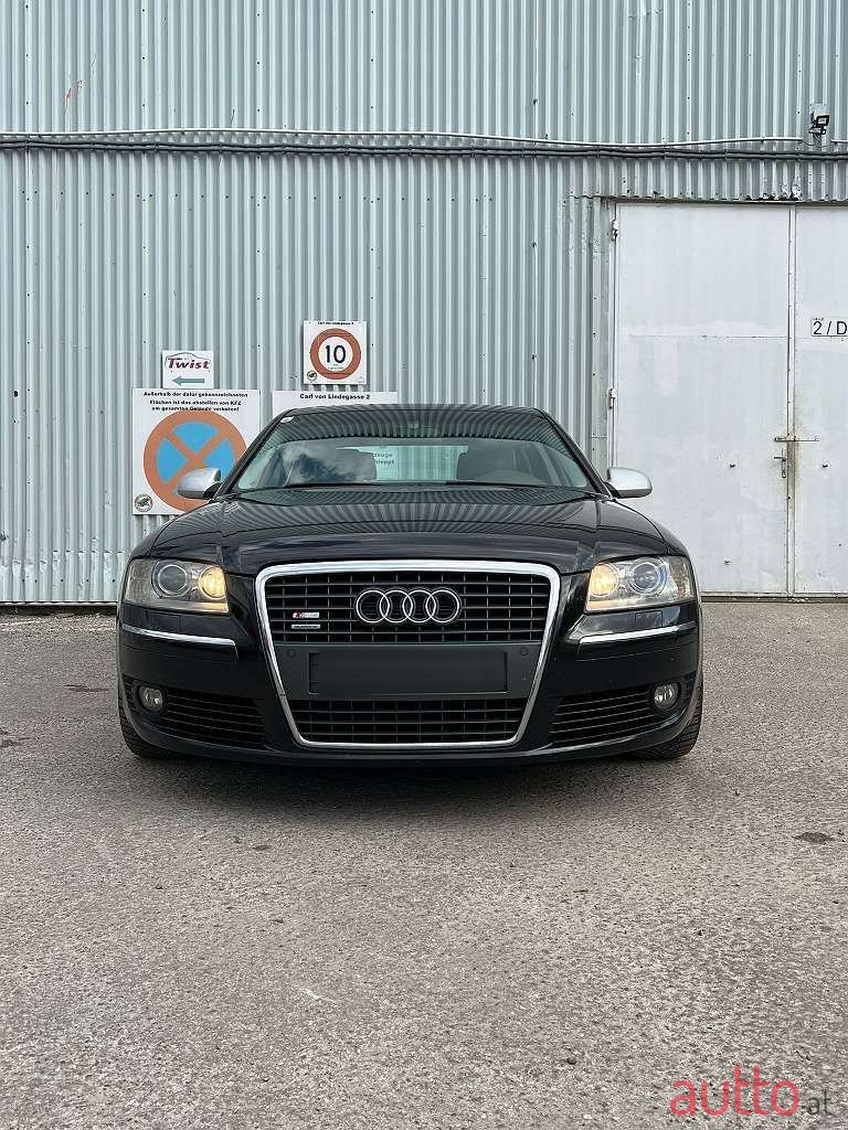 2007' Audi A8 photo #4