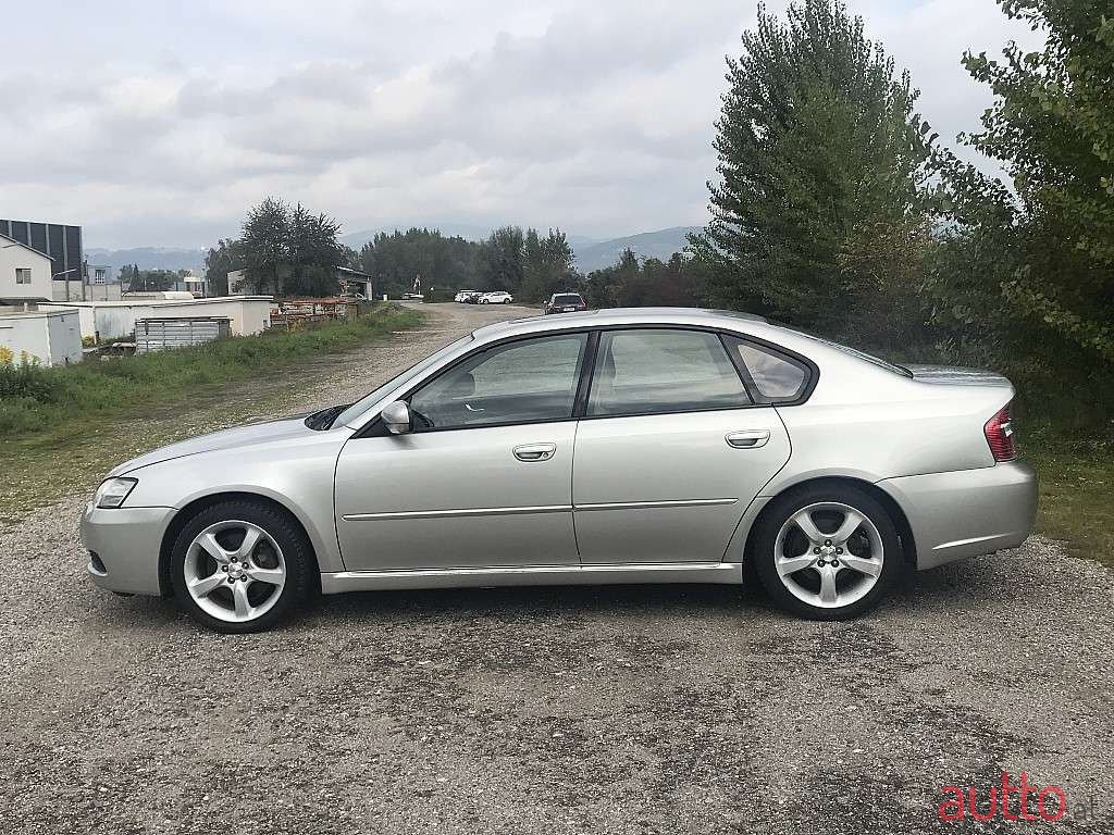 2005' Subaru Legacy photo #4