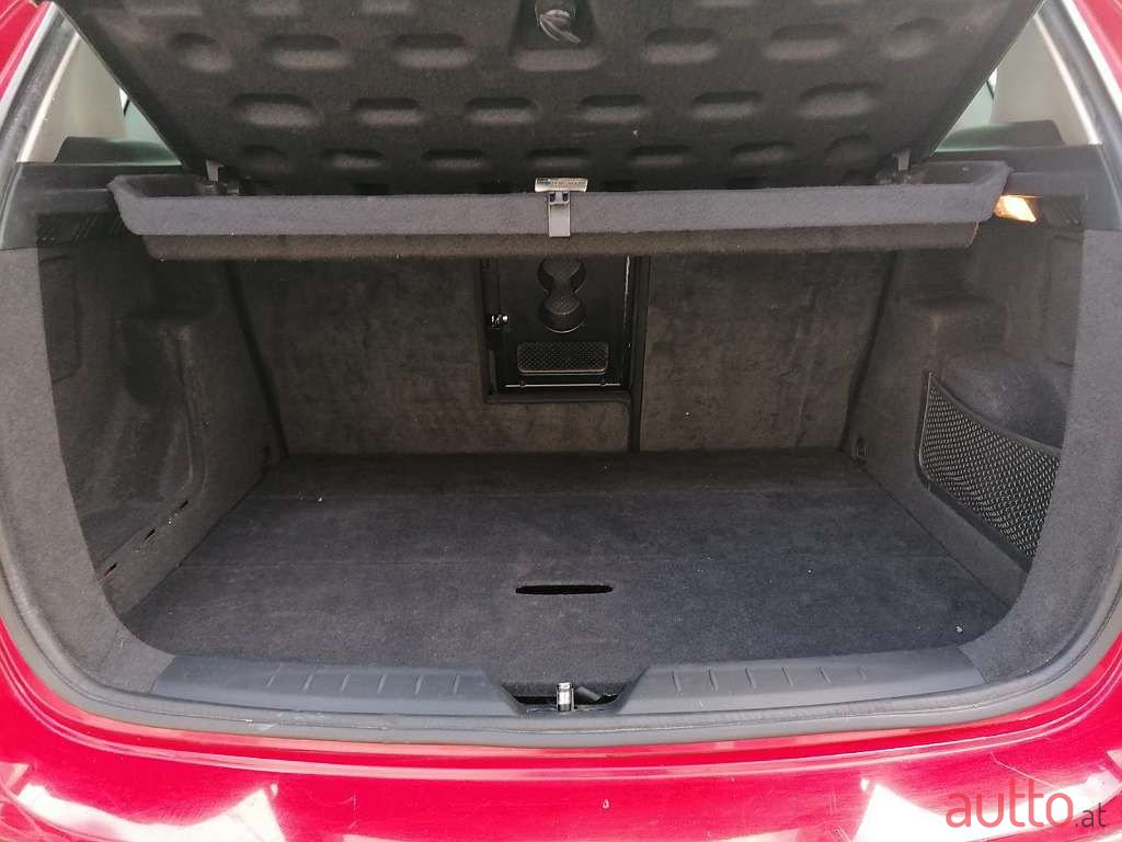 2006' SEAT Altea photo #4