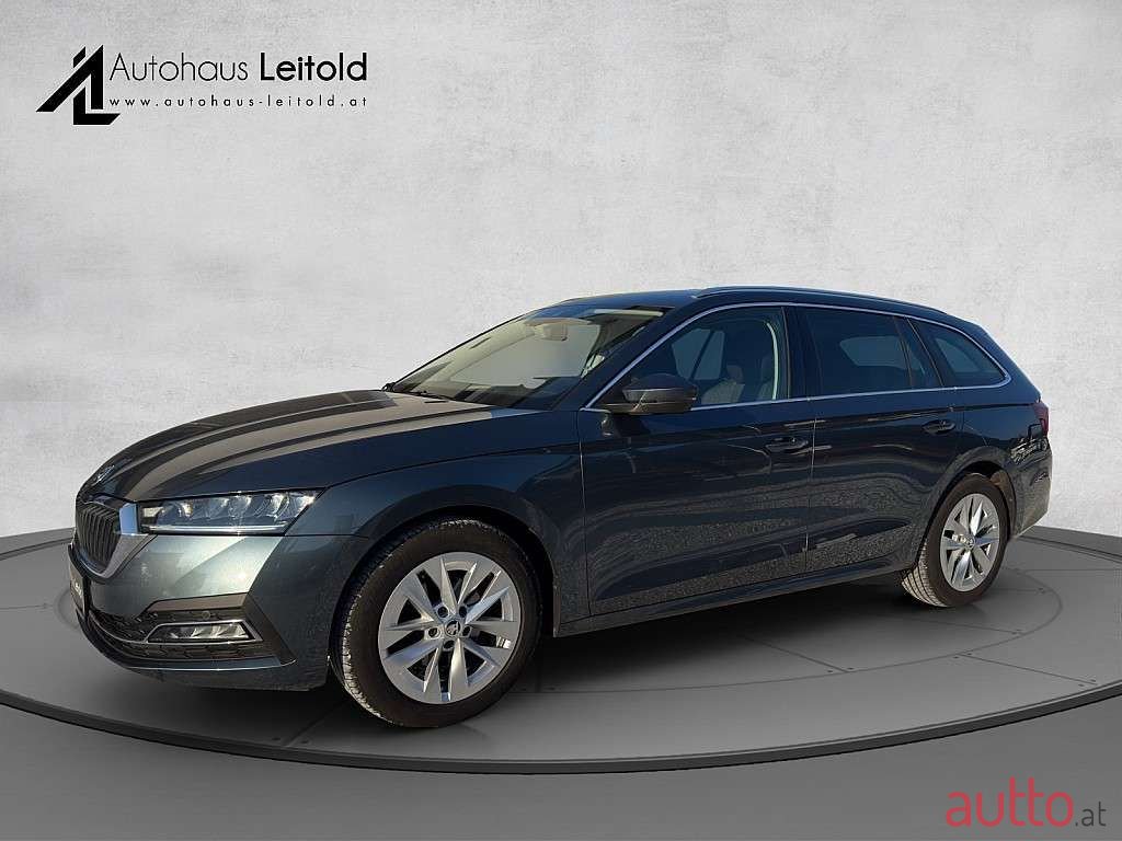 2020' Skoda Octavia photo #1