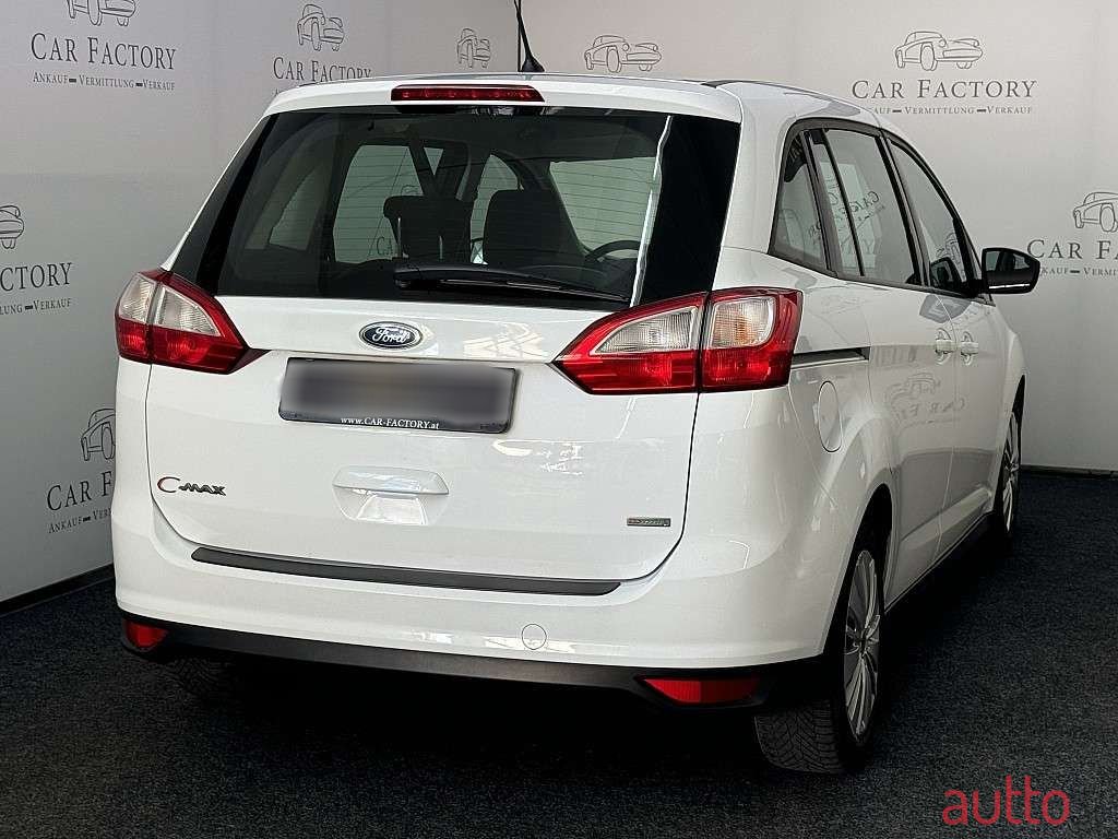 2016' Ford C-MAX photo #1