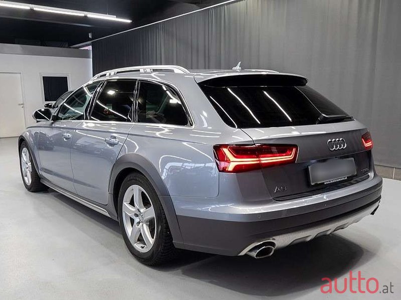 2017' Audi A6 Allroad photo #6