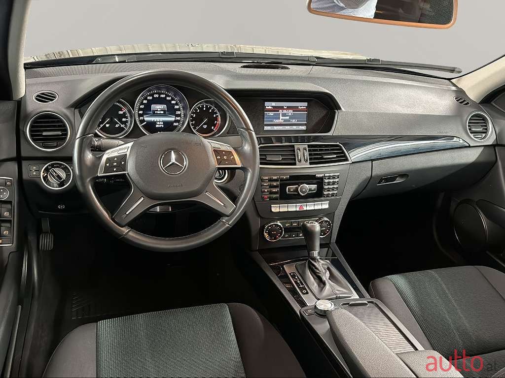 2013' Mercedes-Benz C-Klasse photo #6