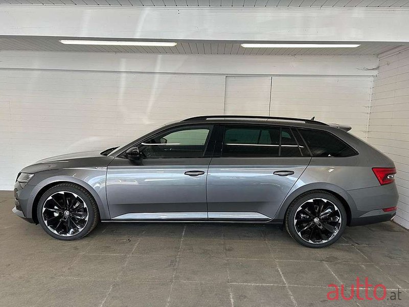 2023' Skoda Superb photo #3