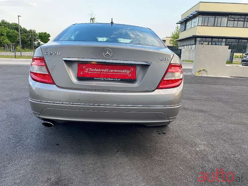 2007' Mercedes-Benz C-Klasse photo #4