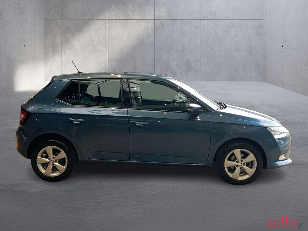 2021' Skoda Fabia photo #5
