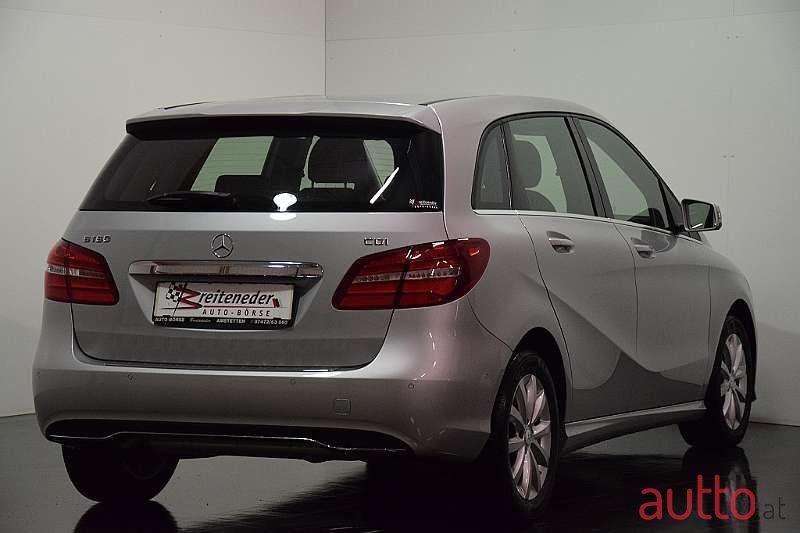 2015' Mercedes-Benz B-Klasse photo #5