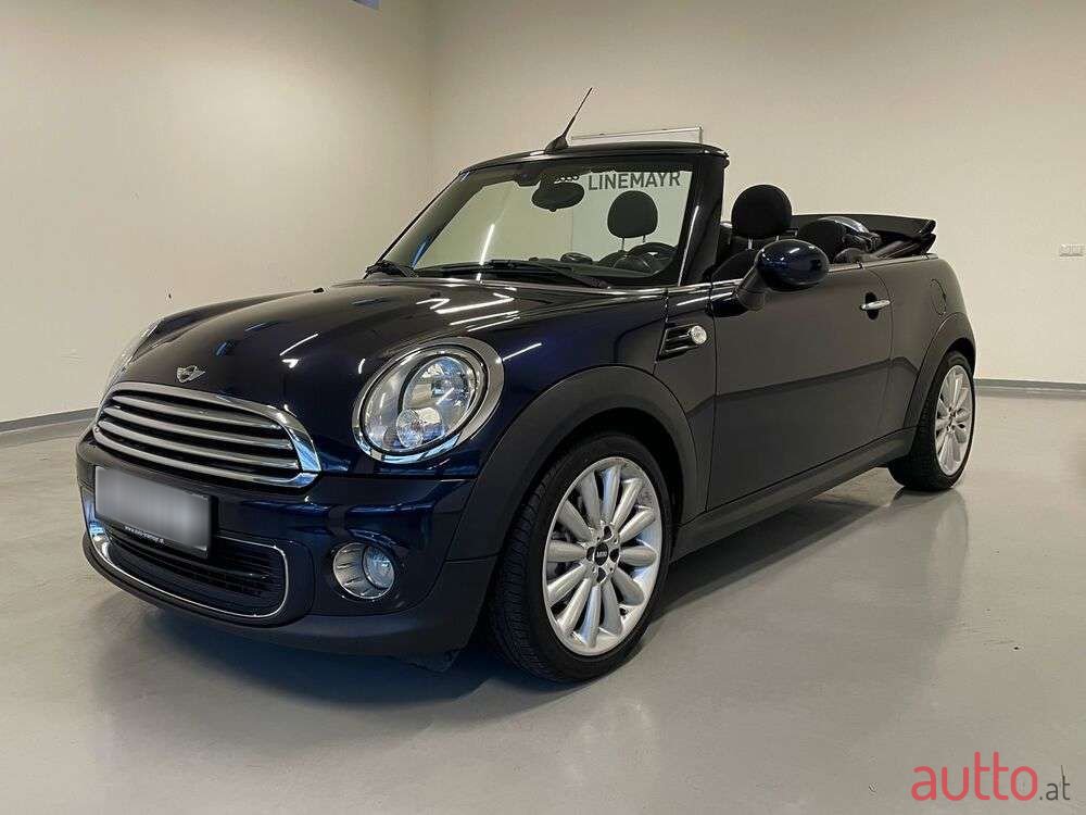 2012' MINI Cabrio photo #1