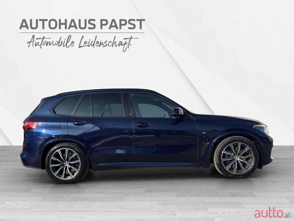 2021' BMW X5 photo #6