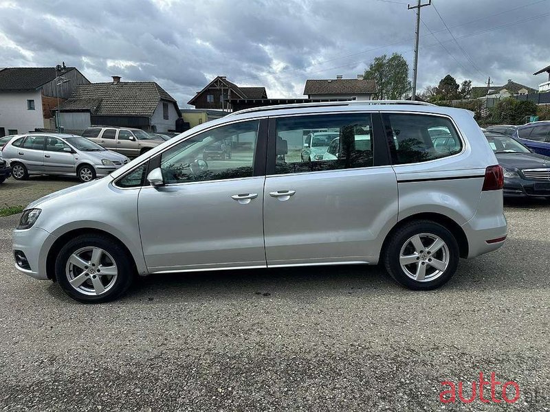 2015' SEAT Alhambra photo #4