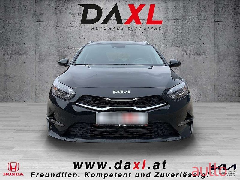 2023' Kia Ceed photo #2