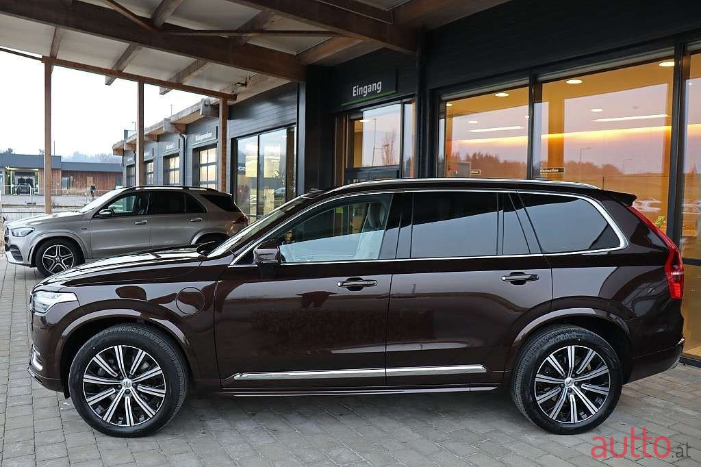 2020' Volvo XC90 photo #2