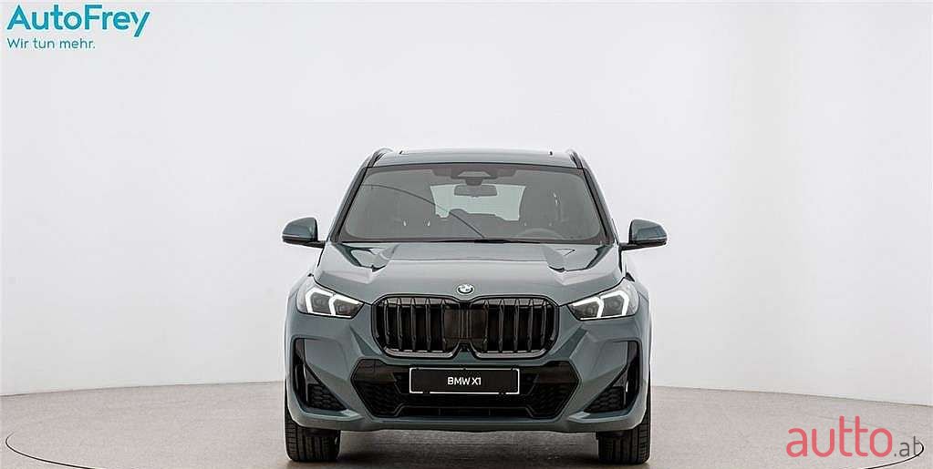 2022' BMW X1 photo #5